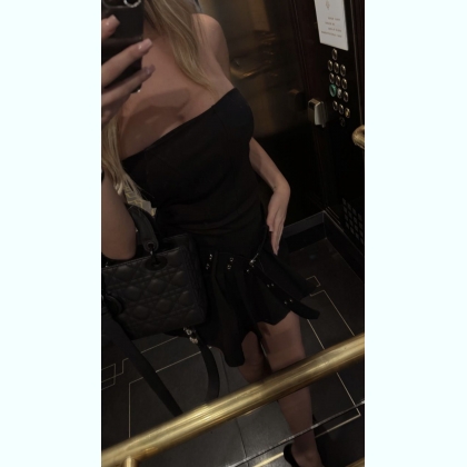      ......